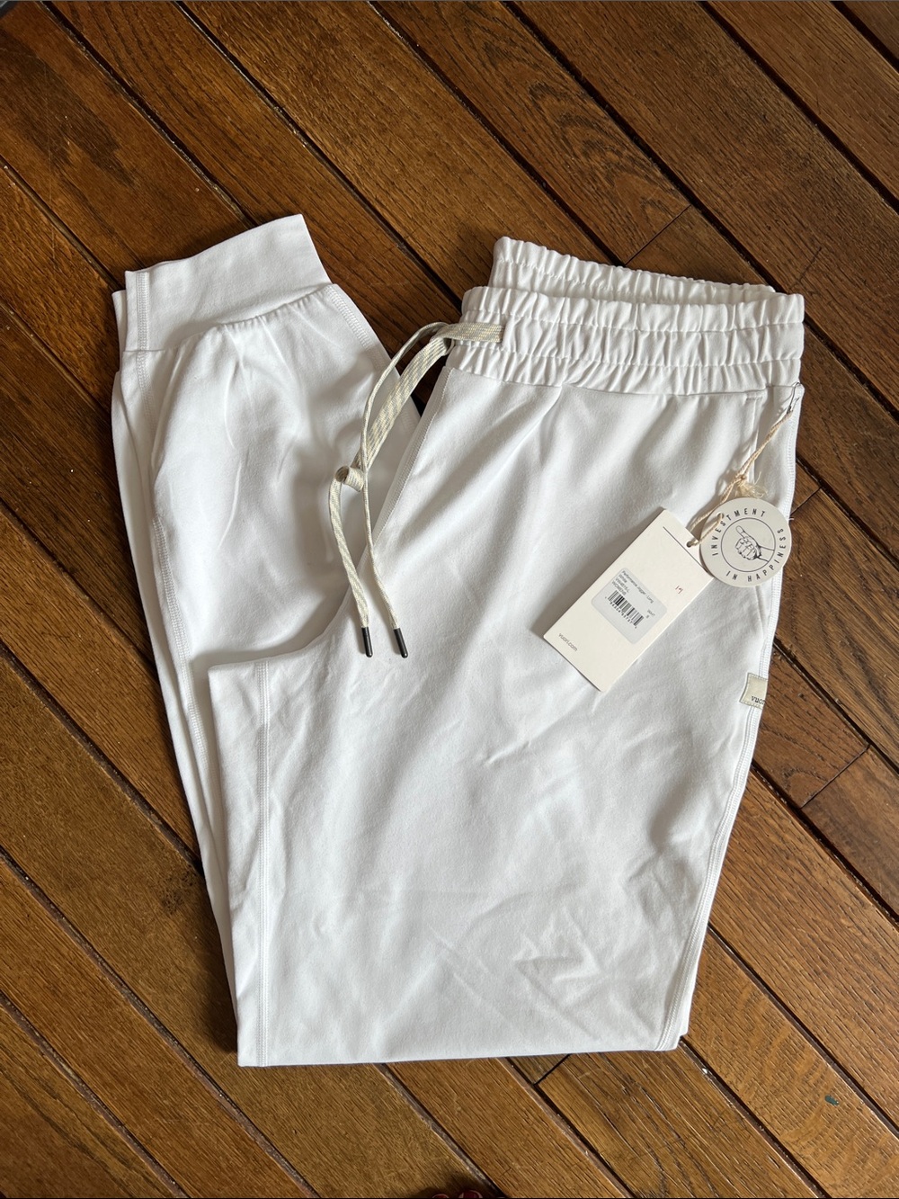 Vuori White Performance Jogger 27.5" Length Size Small New With Tags NWT